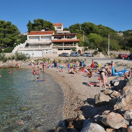 Apartments Daira Stomorska Zewnętrze zdjęcie
