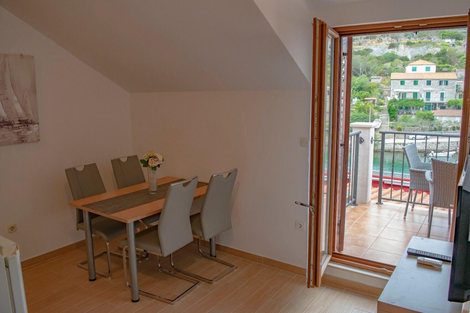 Apartments Daira Stomorska Zewnętrze zdjęcie